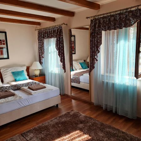 Toroes Panzio Bed & Breakfast Szabolcs Екстериор снимка