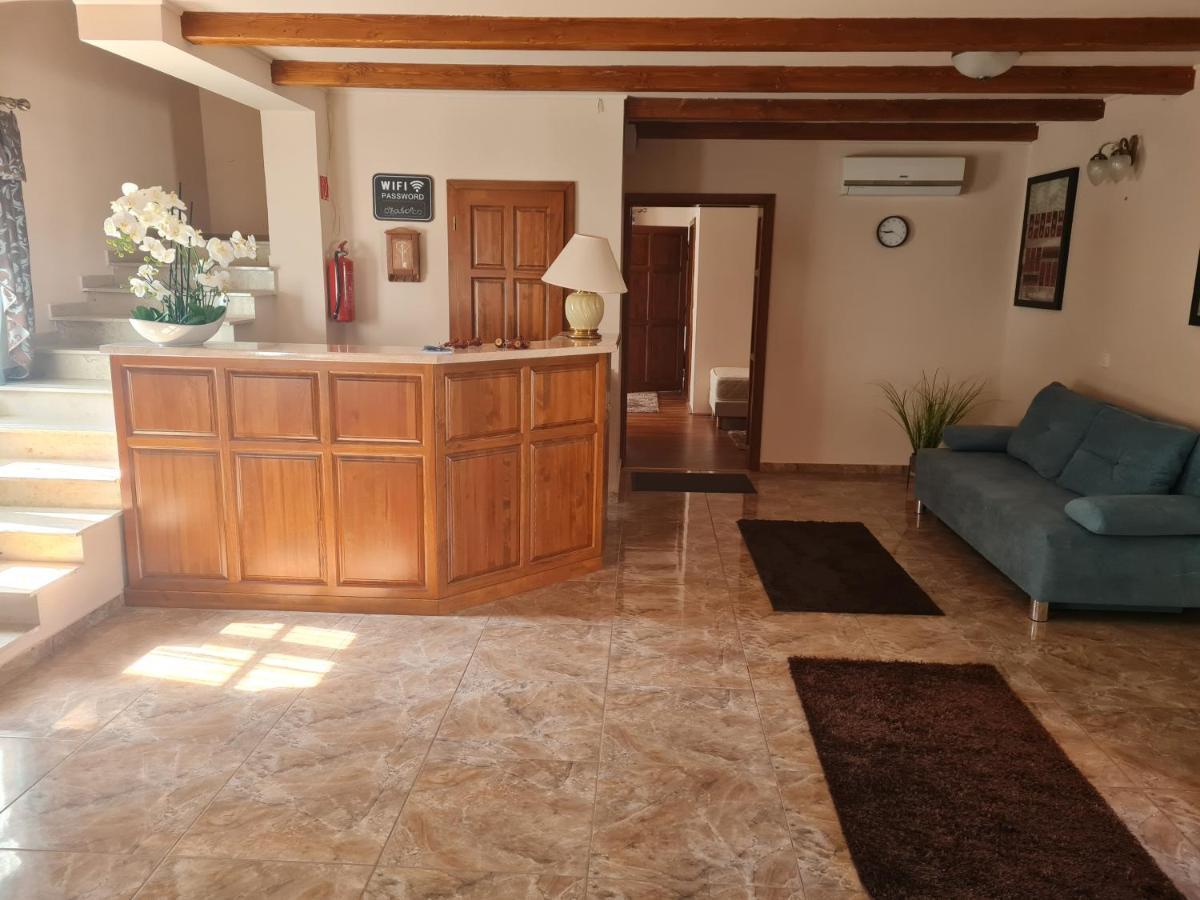Toroes Panzio Bed & Breakfast Szabolcs Екстериор снимка