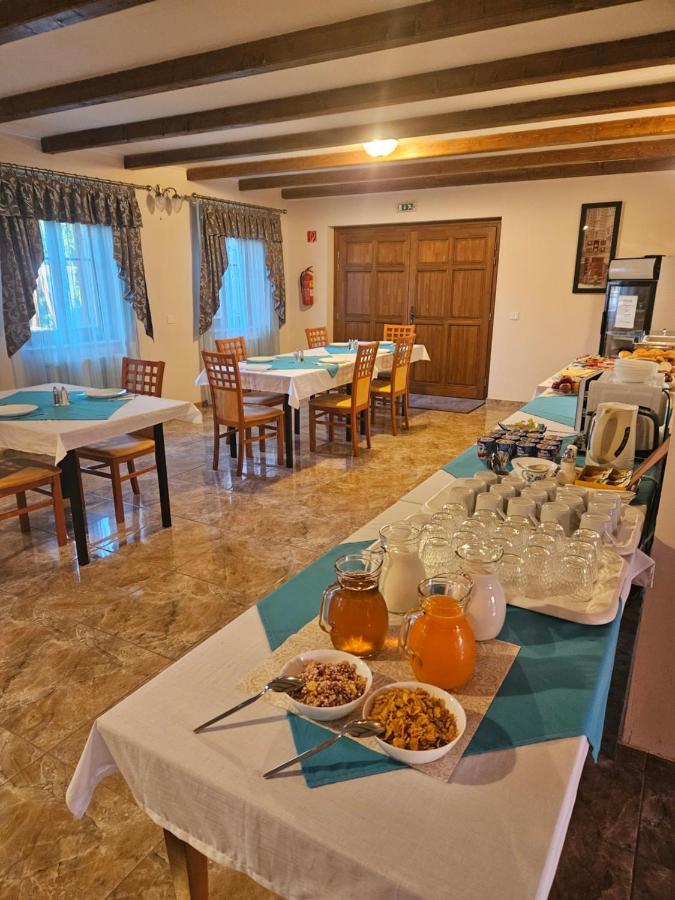 Toroes Panzio Bed & Breakfast Szabolcs Екстериор снимка
